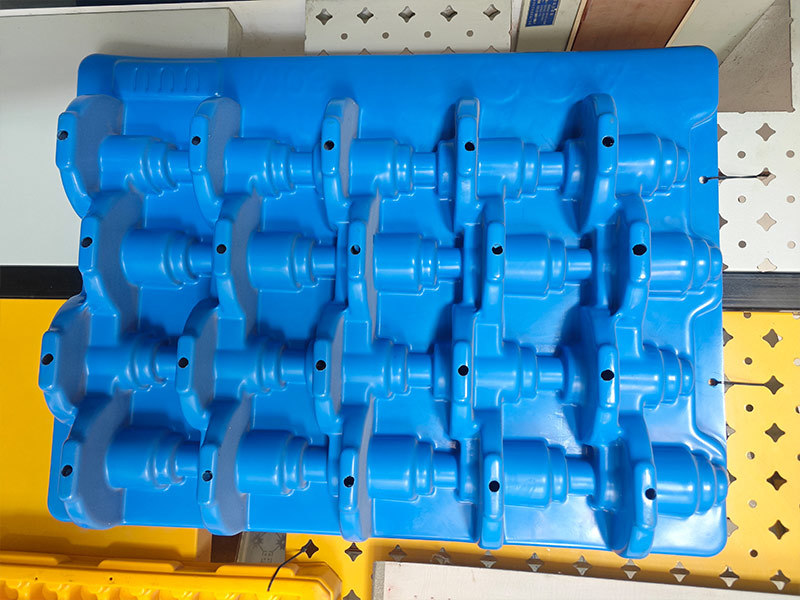 Single Head Thick Sheet Vaccum Forming Machine