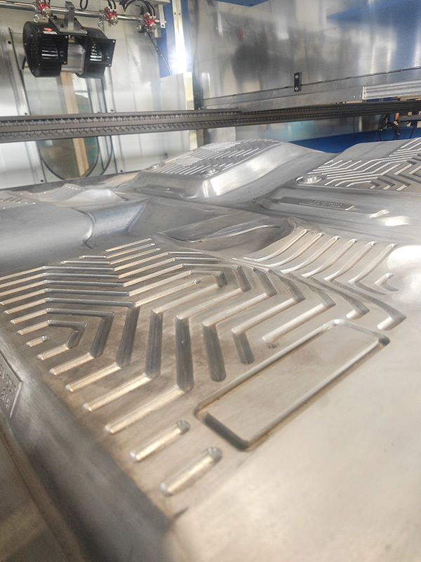 Automobile air duct mold