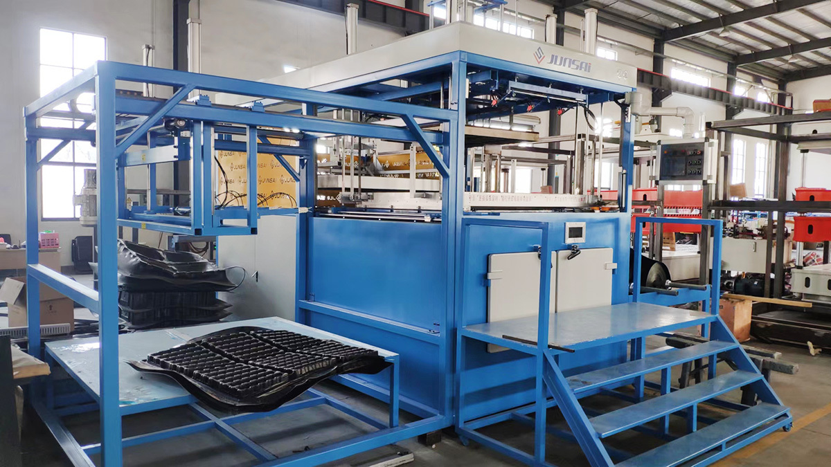 Roll/Sheet Universal Thick Sheet Vacuum Forming Machine