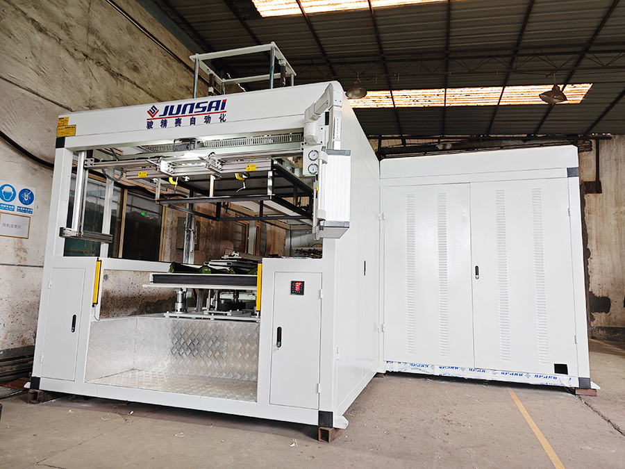 Fully automatic male mold laminating machine