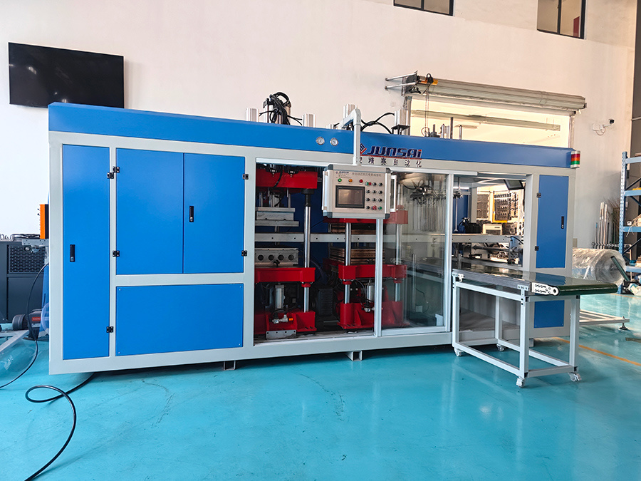 Energy Saving Positive And Negative Pressure Suction Molding Machine