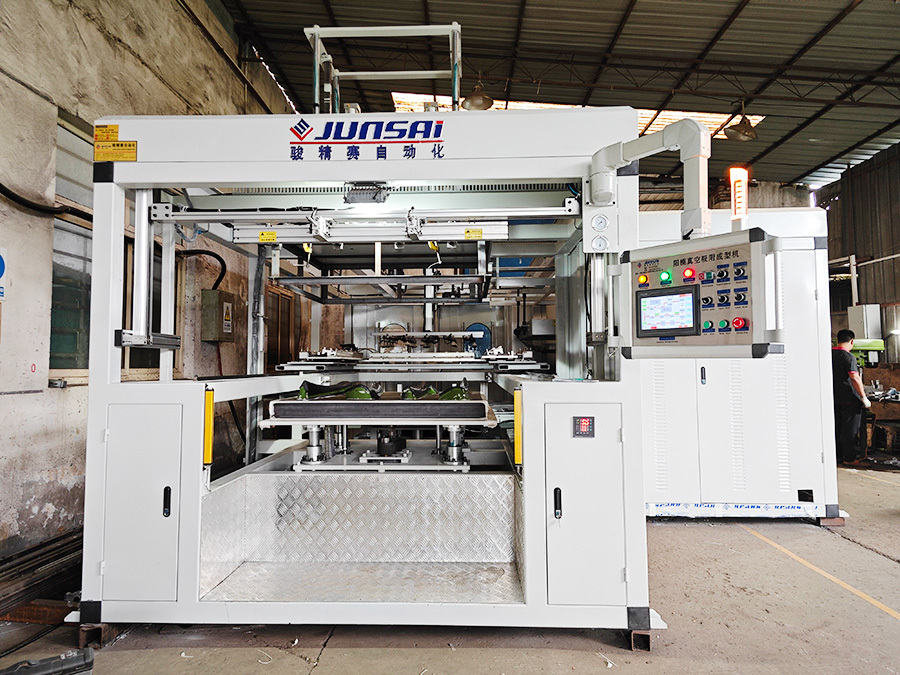 Fully automatic male mold laminating machine